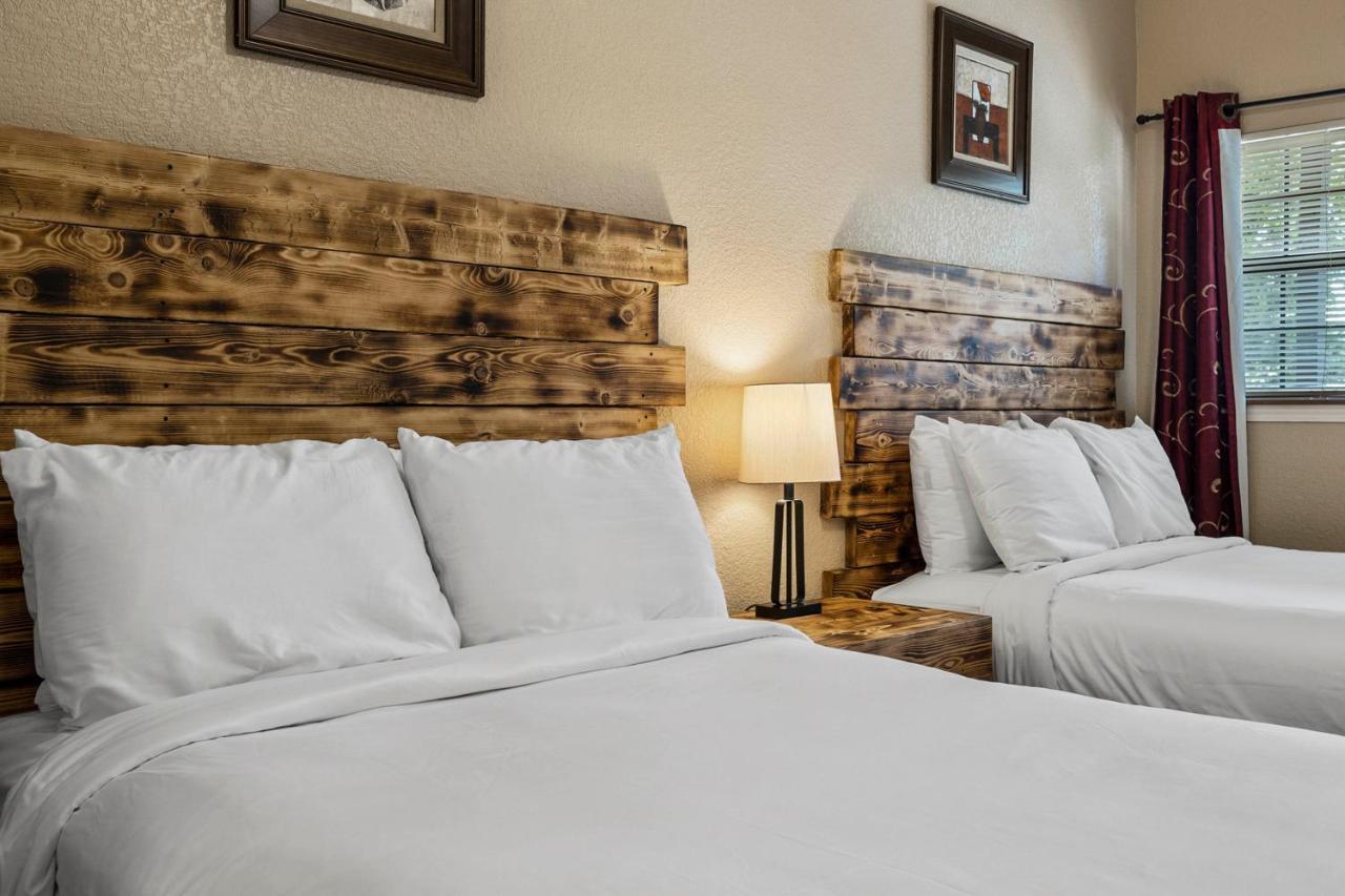 The Claire Hotel Canyon Lake Luaran gambar