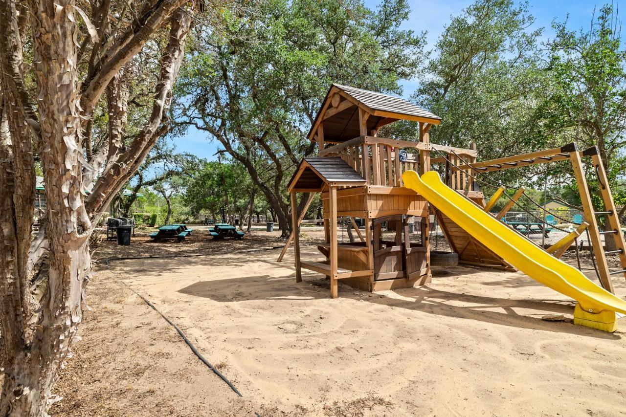The Claire Hotel Canyon Lake Luaran gambar