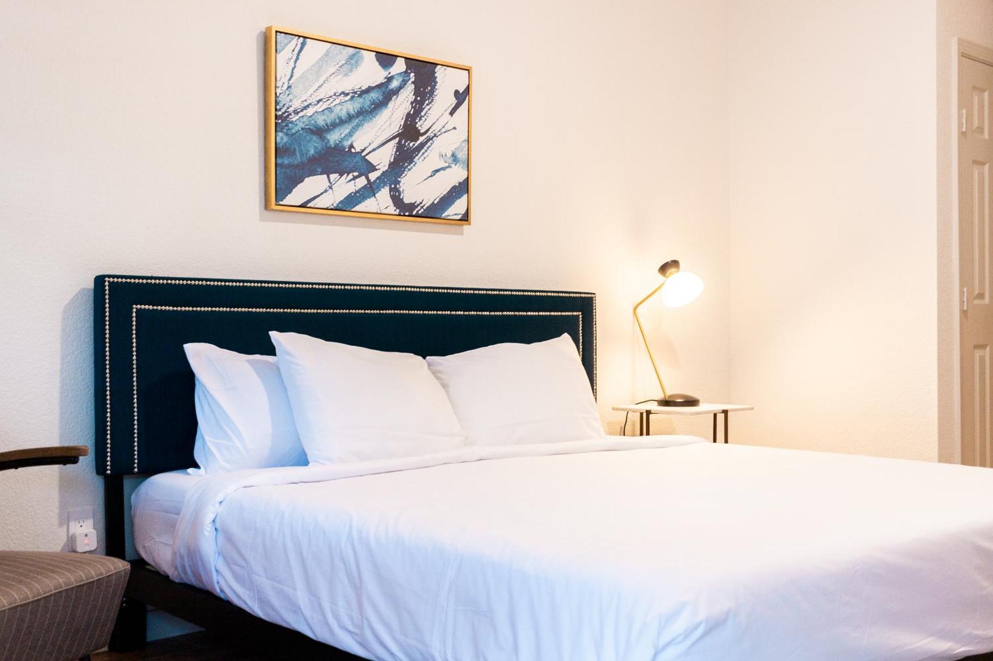 The Claire Hotel Canyon Lake Luaran gambar
